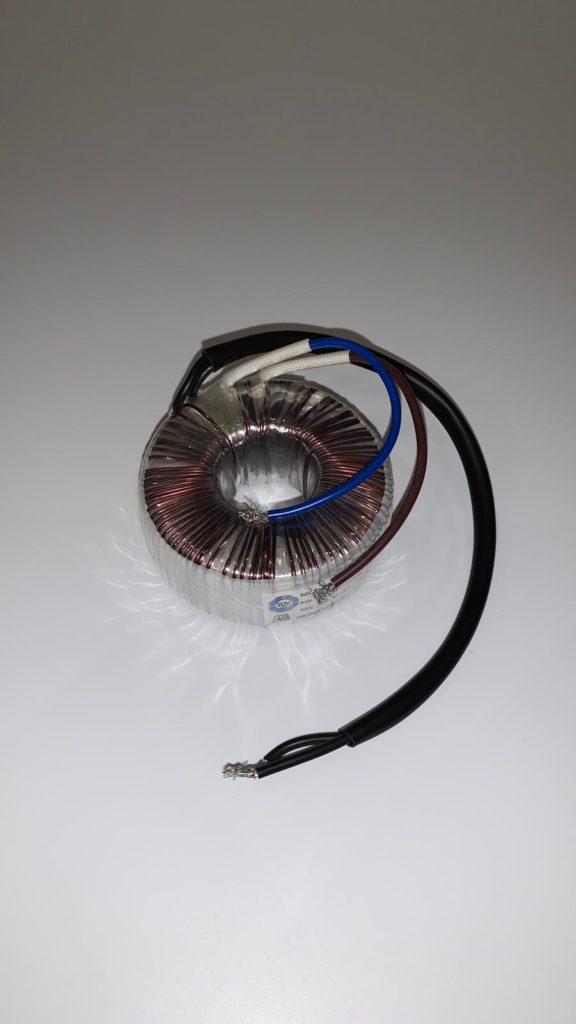 Ringkern trafo 230/12V